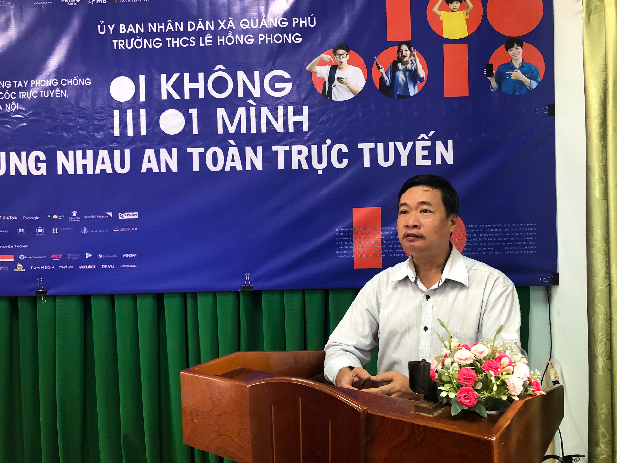 phong van hoa xa hoi tuyen truyen
